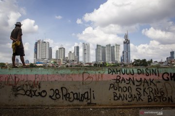 Kemarin, dari pertumbuhan ekonomi hingga penyebaran COVID-19 melambat