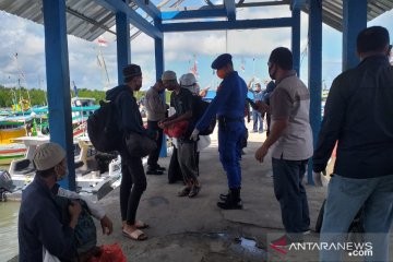 Jamaah tabligh penumpang kapal nelayan diamankan Satpol Air Belitung