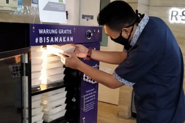 Cadbury bagikan ribuan paket buka puasa pada tenaga medis