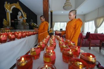 Pelita Puja Waisak