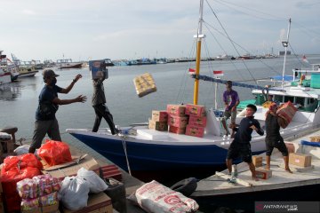 Penyeberangan antar pulau di Makassar sepi penumpang