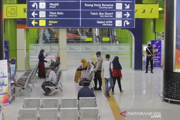 Pengoperasian transportasi umum Stasiun Gambir