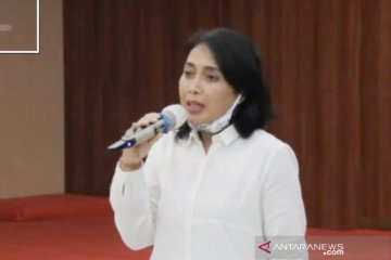 KPPPA serahkan bantuan untuk perempuan-anak terdampak COVID-19