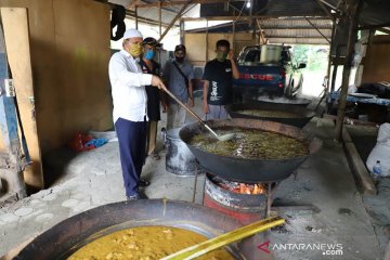 Bupati siapkan menu kuah Beulangong untuk pengungsi Garot