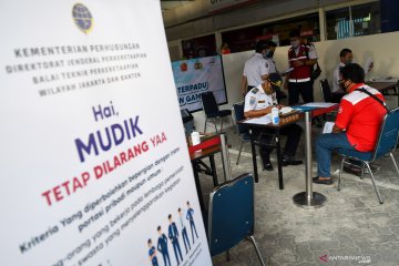 12 calon penumpang ditolak naik KA Luar Biasa di Semarang