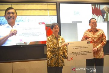 Bank DBS Indonesia serahkan donasi alat tes deteksi COVID-19