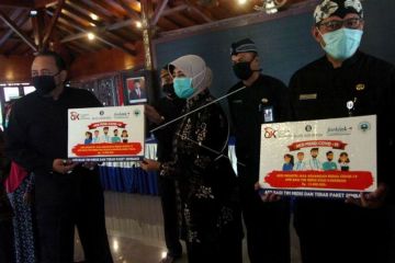 Bantuan paket sembako