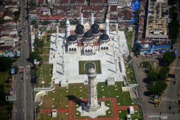 Masjid Raya Baiturrahman di Banda Aceh