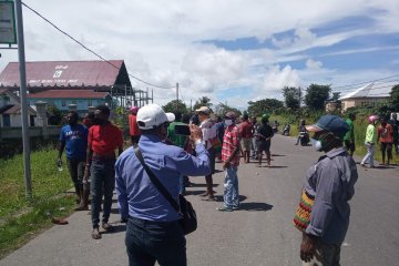 Warga Suku Kamoro saling serang, rebutan jabatan ketua Lemasko