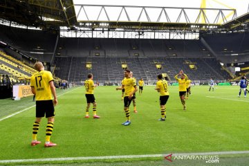 Selebrasi gol jaga jarak ala pemain Bundesliga