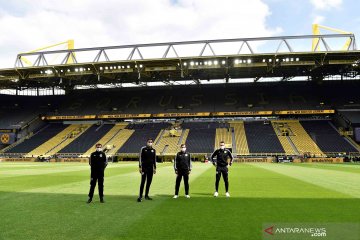 Jelang pertandingan antara Borussia Dortmund melawan Schalke 04