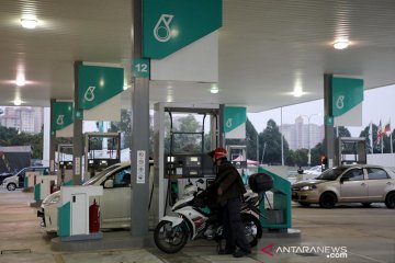 Harga BBM di Malaysia naik, bensin Ron95 jadi 1,31 ringgit