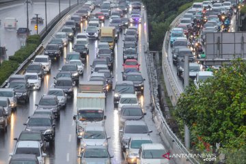 Jalur sepeda di tol diperuntukan bagi sepeda spesifikasi khusus