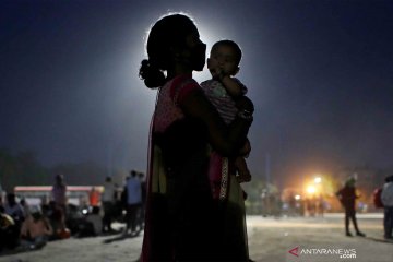 Ribuan orang di India pulang kampung di tengah wabah COVID-19