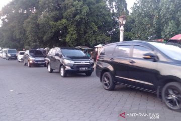 Paguyuban transportasi gelar aksi protes perusahaan pembiayaan