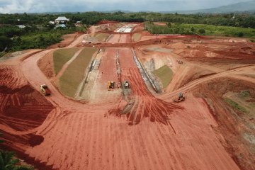 Kemarin, pelelangan proyek tol hingga normal baru kerek harga saham