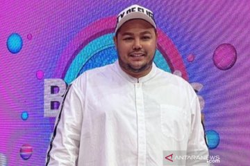 Ivan Gunawan beri karyawan THR penuh, meski bisnis tak lancar