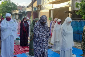 Warga di zona hijau gelar Shalat Id berjamaah sambut Hari Kemenangan