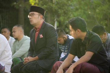 Gubernur Jawa Barat shalat Id di rumah dinas, tidak gelar griya