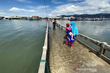 Banjir rob rendam akses ke luar masuk Pulau Pasaran