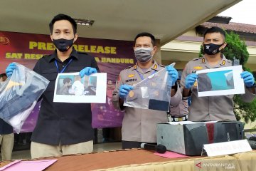 Polisi ungkap kasus asusila guru pesantren di Bandung selama 4 tahun