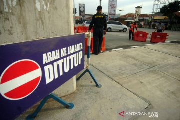 Arus balik H+2, pintu tol arah Jakarta ditutup