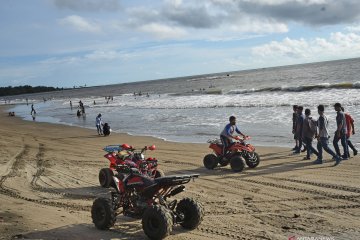 Libur lebaran di Pantai Anyer