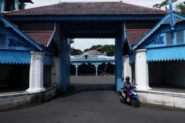 Wisata keraton ditutup