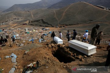 Tingkat kematian akibat  COVID-19 Peru kian menurun