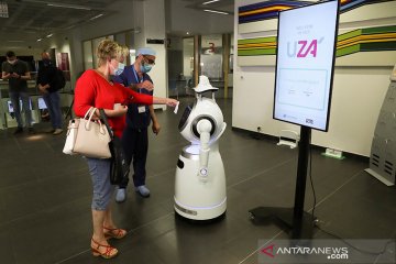 Robot COVID-19 patroli di rumah sakit Belgia