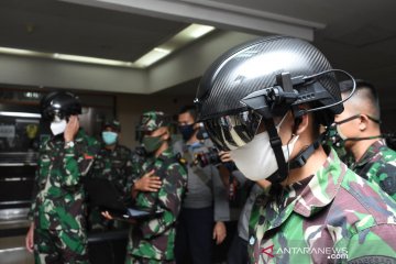 Cegah COVID-19, TNI AD gunakan "Helmet Thermal KC Wearable"