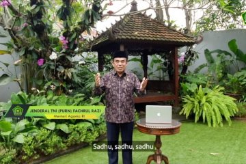 Menag Fachrul Razi ucapkan selamat Hari Tri Suci Waisak 2020