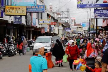 Bukittinggi kembali buka obyek wisata dan sekolah