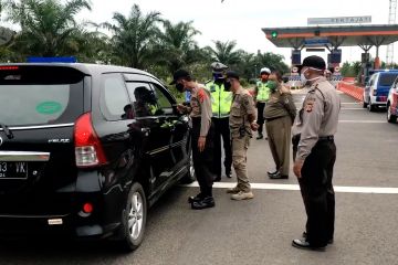 Gerbang Tol Kertajati arah Jakarta ditutup 