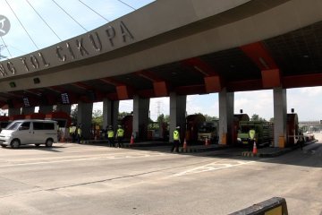 Lintasi Tol Cikupa, 19 kendaraan diputar balik