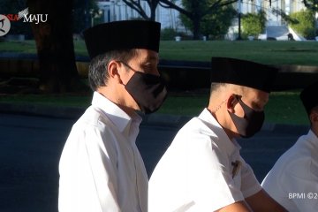 Presiden dan keluarga shalat Id di Istana Bogor