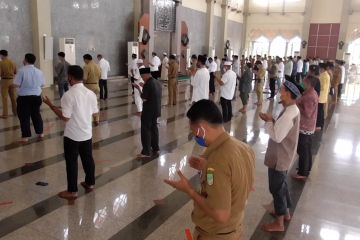 Masjid Agung Batam kembali gelar shalat berjamaah