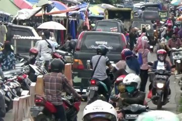 Ketika warga abai protokol kesehatan demi baju lebaran