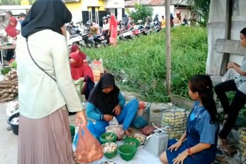 Pasar tradisional diputuskan tetap beroperasi, ini syarat lengkapnya