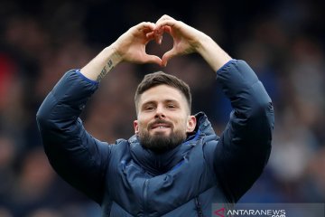 Olivier Giroud ungkapkan alasan tetap bertahan di Chelsea