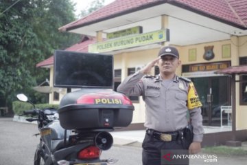 Aipda Suroso lengkapi motor dinas dengan media visual cegah COVID-19