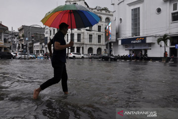 Beberapa wilayah di Indonesia berpotensi hujan lebat disertai angin