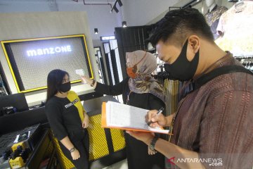 Penerapan Prosuder Normal Baru di Mal