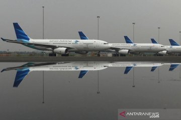 Garuda tunda kedatangan pesawat Airbus dan Boeing tahun ini