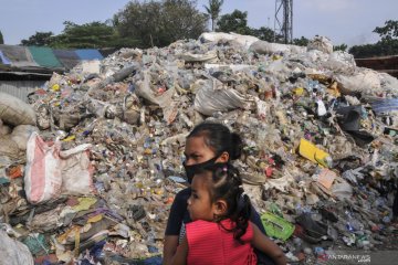 KLHK: Perlu kesadaran masyarakat untuk tekan sampah plastik
