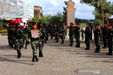 Jenazah anggota TNI korban heli Mil Mi-17V5 jatuh tiba di Bali