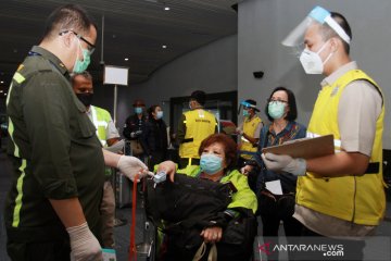 Penerapan tatanan normal baru di bandara Soekarno Hatta