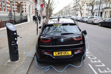 Inggris berikan bonus pada pemilik kendaraan yang beralih ke listrik