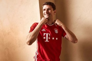 Bayern rilis jersey kandang baru, malam ini dipakai jamu Frankfurt