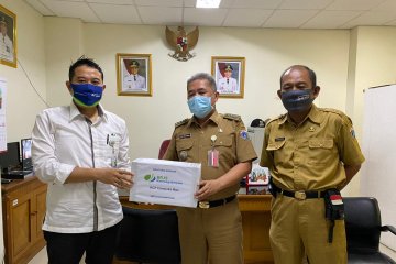 BPJAMSOSTEK bantu masker sukseskan PSBB transisi COVID-19 di Jakarta